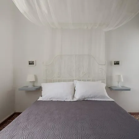 Nocleg ze śniadaniem Sagma Perissa (Santorini)
