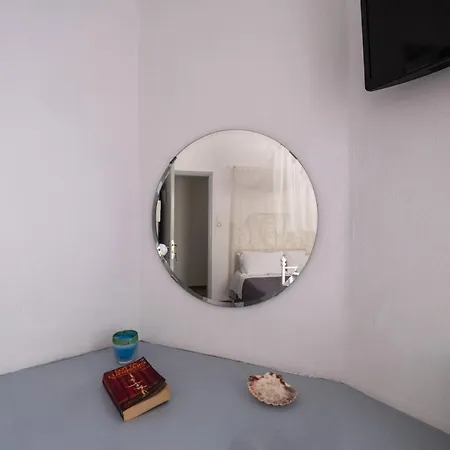 Sagma Beach Rooms Perissa (Santorini)