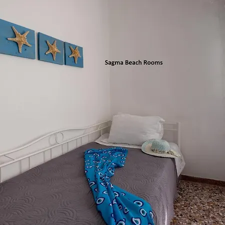 Bed & Breakfast Sagma Beach Rooms Perissa (Santorini)