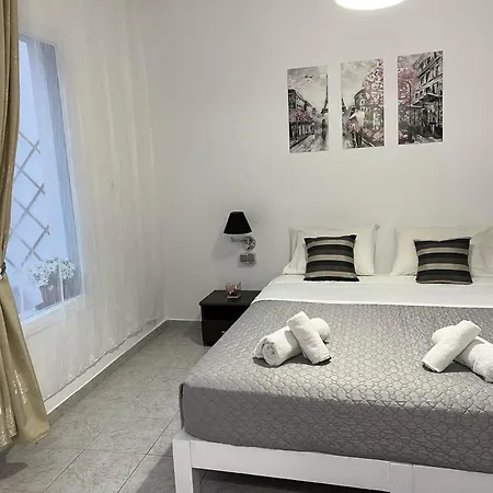 Sagma Beach Rooms Bed & Breakfast