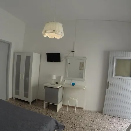 Bed & Breakfast Sagma Beach Rooms 2*